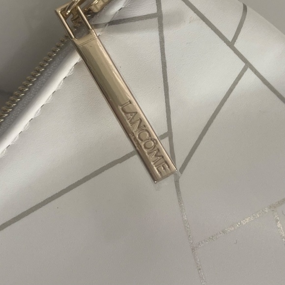 Lancôme cosmetic bag (makeup case) - Picture 7 of 7